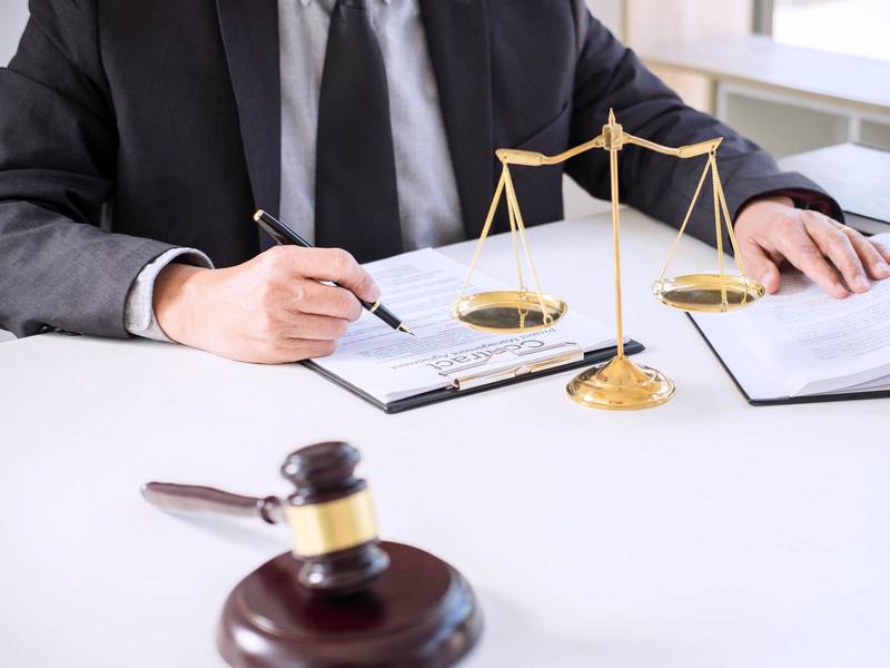 上海刑事诉讼律师视角：刑事诉讼代理费用计算的多维度剖析